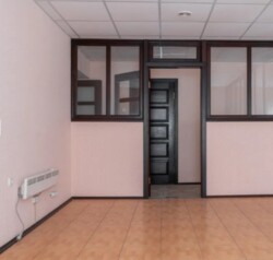 Продам офисное помещение р-не рынка Нива ул Пухова , 101 А фото 6